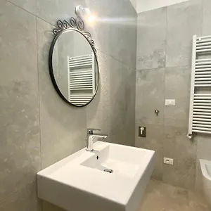 Via Galliera Apartment