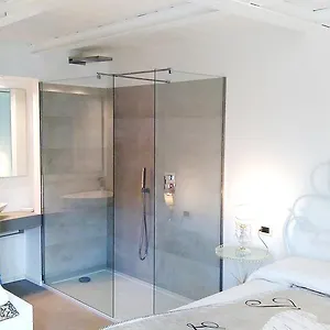 Bed & Breakfast La Maison Di