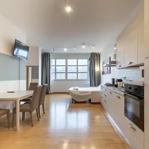 4 Star Family & Friends - Self Check-in Apartment Bologna