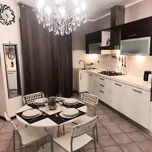 Repubblica Fiera District Apartment Bologna