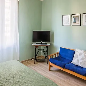 Maneki Savena Apartment *