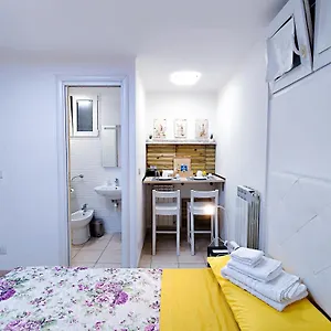 Bed & Breakfast La Casetta Fiorita *