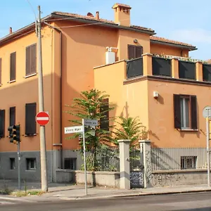 Spacious In The Heart Of - 2 Bedrooms