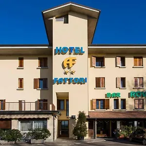 Hotel Fattori 2*