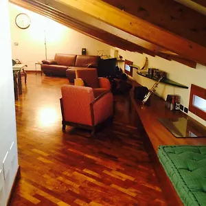 Apartment La Mansarda Della Musica