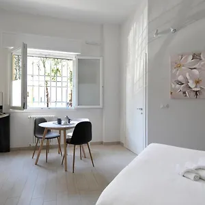 Ur-nest Dolfi Appartamento *