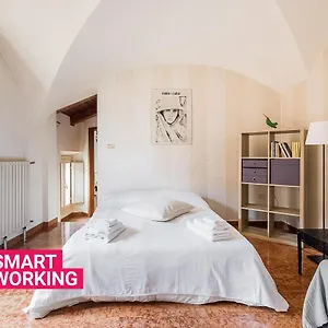 A Due Passi Dalle Torri By Wonderful Italy Apartment Bologna