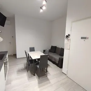 Fiera Gioannetti 5 Uno Apartment *