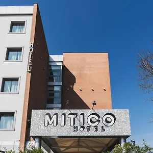 Mitico & Natural 4*