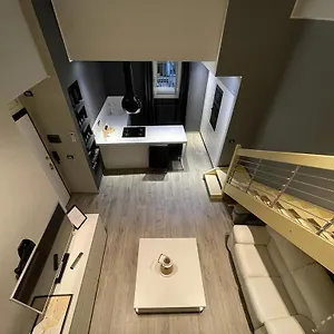 Apartment Portici Design - Historical Center *