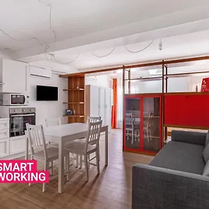 Bright And Cozy By Wonderful Italy Apartment