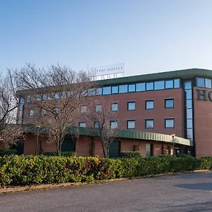 Hotel Phi Emilia 4*