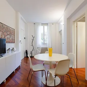 Casa San Felice In The Heart Of Old Town Appartamento