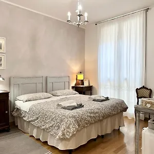 Apartment Giulia And *