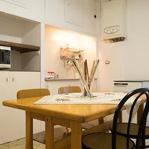 Apartment White In Bolognina Bologna