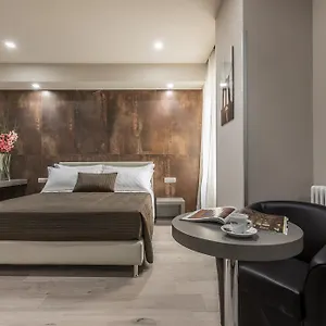 Cavour Luxury Affittacamere 2*