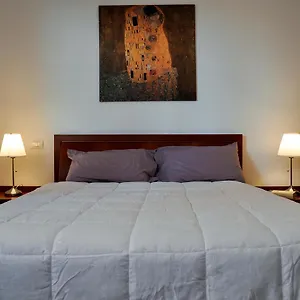 Decumana Apartment Bologna