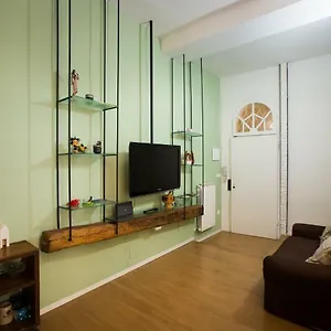 Apartment Guasto *
