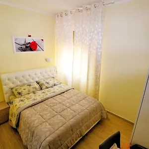 Lidiya Casa de hóspedes Bolonha