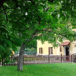 Couette-café A Casa Vittoria 3*